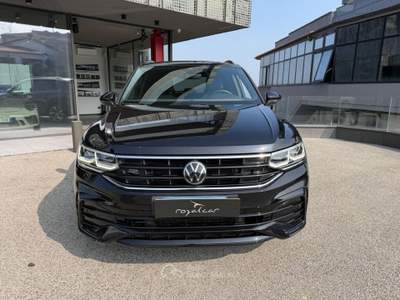 Volkswagen Tiguan 2.0 TDI 200 CV SCR DSG 4MOTION R-Line Nero usata BORGO MAGGIORE SAN MARINO