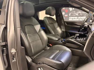 Porsche Cayenne Coupé 3.0 V6 E-Hybrid Grigio usata CASALE MONFERRATO