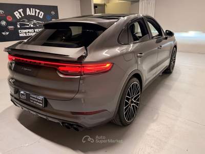 Porsche Cayenne Coupé 3.0 V6 E-Hybrid Grigio usata CASALE MONFERRATO