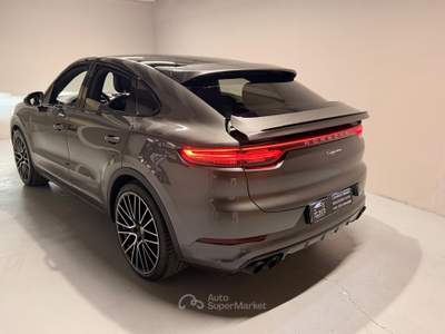 Porsche Cayenne Coupé 3.0 V6 E-Hybrid Grigio usata CASALE MONFERRATO