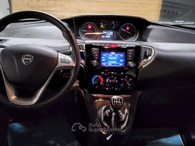 Lancia Ypsilon 5 porte S&S Hybrid Ecochic Gold Grigio usata CASALE MONFERRATO