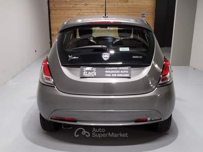 Lancia Ypsilon 5 porte S&S Hybrid Ecochic Gold Grigio usata CASALE MONFERRATO