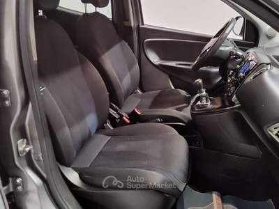 Lancia Ypsilon 5 porte S&S Hybrid Ecochic Gold Grigio usata CASALE MONFERRATO