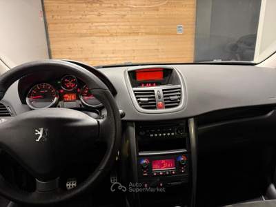 Peugeot 207 1.6 THP 174 3p. gti Bianco usata CASALE MONFERRATO