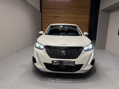Peugeot 2008 S&S EAT8 Allure Bianco usata CASALE MONFERRATO