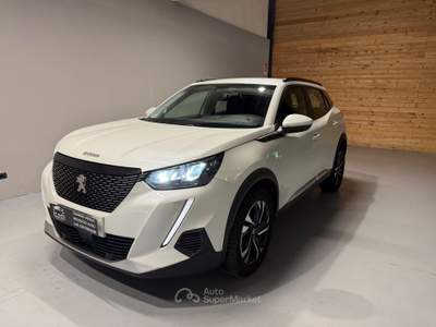 Peugeot 2008 S&S EAT8 Allure Bianco usata CASALE MONFERRATO