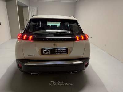 Peugeot 2008 S&S EAT8 Allure Bianco usata CASALE MONFERRATO
