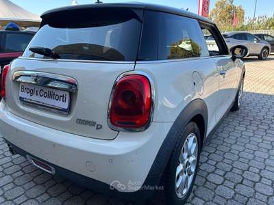 MINI 1.5 Cooper D Hype 5 Mini 1.5 Cooper D 115cv autom Beige usata Empoli