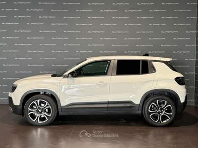 Jeep Avenger 1.2 Turbo 110 CV MHEV Summit AUTOMATICA Bianco usata Cittadella
