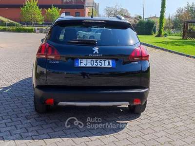 Peugeot 2008 1° serie PureTech 82 Allure Nero usata Fonte