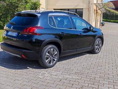 Peugeot 2008 1° serie PureTech 82 Allure Nero usata Fonte