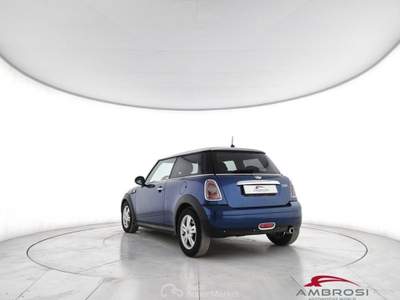 MINI 1.5 Cooper D Hype 5 1.6 16V Cooper D - PER OPERATORI DEL SETTORE Blu/Azzurro usata Corciano