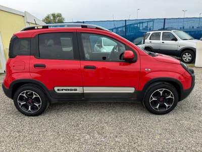 Fiat Panda 1.0 FireFly S&S Hybrid Rosso usata Arezzo
