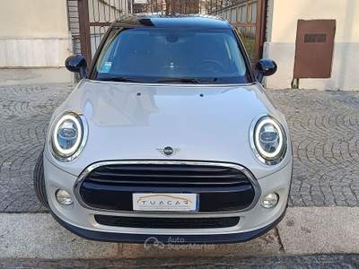 MINI Cooper MINI 3-door / 5-door Hatch 1.5 Cooper D Business #9709 Grigio usata Novara