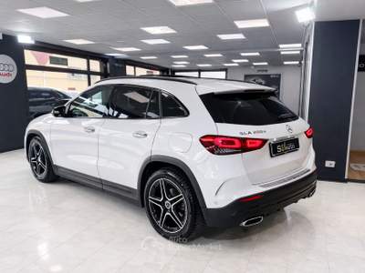 Mercedes-Benz GLA 200 d Premium auto Bianco usata BARCELLONA POZZO DI GOTTO