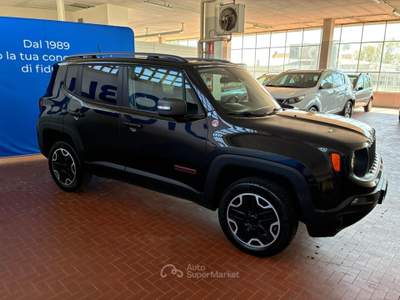 Jeep Renegade 2.0 mjt trailhawk 4wd 170cv auto Nero usata Bollengo