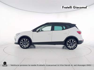 Seat Arona 1.0 ecotsi black edition 95cv Bianco usata Assago