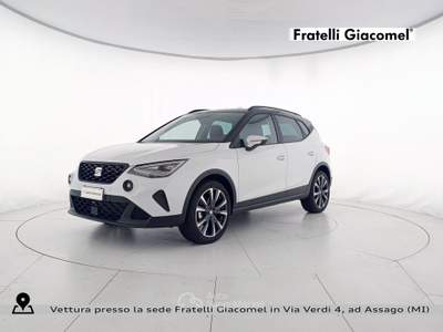 Seat Arona 1.0 ecotsi black edition 95cv Bianco usata Assago