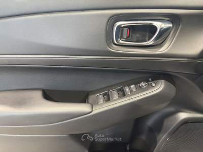 Honda HR-V  1.5 hev elegance ecvt Bianco usata Firenze