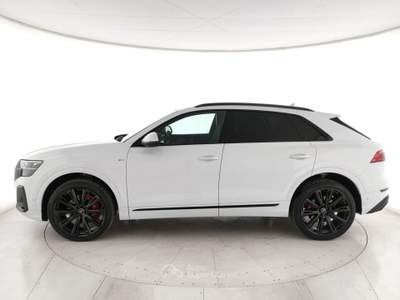 Audi Q8  3.0 tdi mhev s line quattro 286cv tiptronic/ list: 125.190,00 eur Bianco usata Legnago