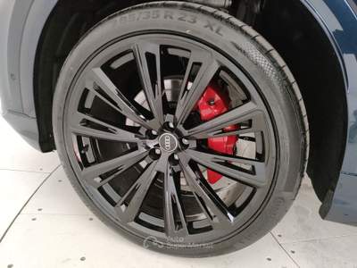 Audi Q8  3.0 tdi mhev s line quattro 286cv tiptronic/ list: 125.190,00 eur Blu/Azzurro usata Legnago