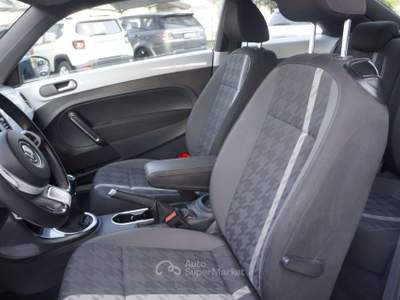 Volkswagen Maggiolino 2.0 TDI Design BlueMotion Technology 110CV Bianco usata Gorlago