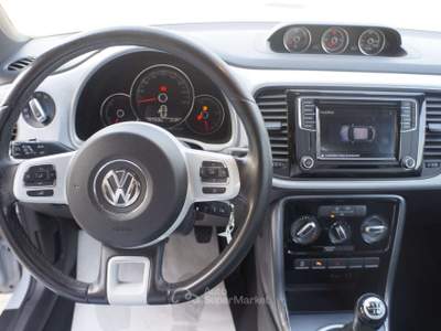 Volkswagen Maggiolino 2.0 TDI Design BlueMotion Technology 110CV Bianco usata Gorlago
