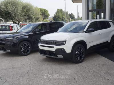 Jeep Avenger 1.2 Turbo Summit INFO E CONVENIENCE PACK Bianco usata Gorlago