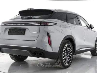 Omoda 5 Omoda 9 1.5 TGDI 537 CV Super Hybrid System i-AWD Grigio usata Castenaso