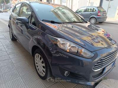 Ford Fiesta 5 porte Business Blu/Azzurro usata Corato