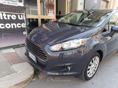 Ford Fiesta 5 porte Business Blu/Azzurro usata Corato