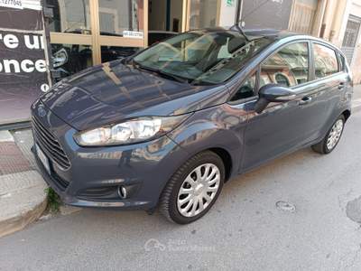 Ford Fiesta 5 porte Business Blu/Azzurro usata Corato
