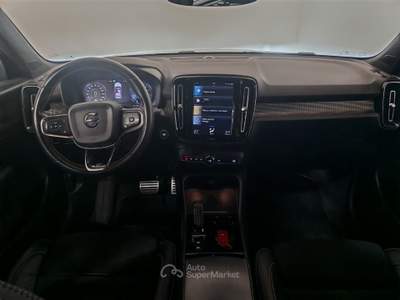 Volvo XC40 T3 Geartronic R-Design Argento usata Verbania
