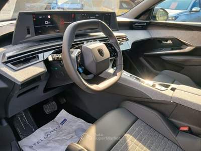 Peugeot 3008 Hybrid 145 e-DCS6 Allure Grigio usata Varedo