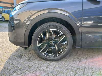 Peugeot 3008 Hybrid 145 e-DCS6 Allure Grigio usata Varedo