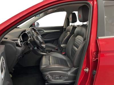 MG ZS 2021 1.5 Luxury Rosso usata Torino