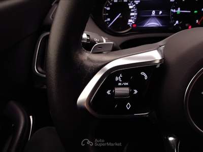 Jaguar E-Pace 2.0 D163 R-Dynamic SE AWD Auto Bianco usata Lucca