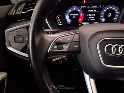Audi Q3 35 2.0 TDI Business Advanced Bianco usata Lucca