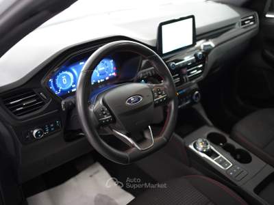 Ford Kuga 1.5 EcoBlue 120 CV aut. 2WD ST-Line X Argento usata Pozzuoli