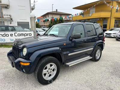 Jeep Cherokee 2.5 crd Sport Blu/Azzurro usata Altidona