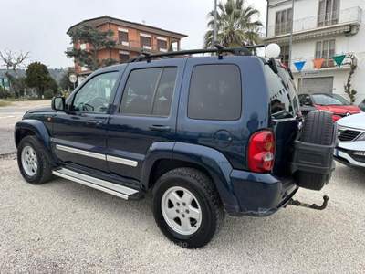 Jeep Cherokee 2.5 crd Sport Blu/Azzurro usata Altidona
