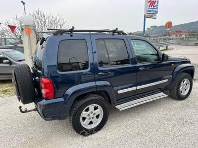 Jeep Cherokee 2.5 crd Sport Blu/Azzurro usata Altidona