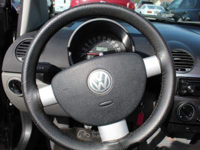 Volkswagen New Beetle TDI 101CV Nero usata Padula