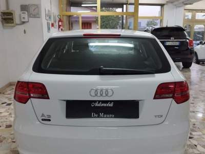 Audi A3  1.6 TDI Young Bianco usata Sava