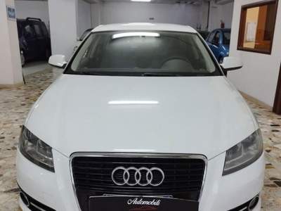 Audi A3  1.6 TDI Young Bianco usata Sava