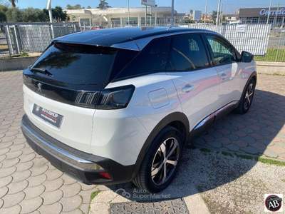 Peugeot 3008 BlueHDi 130 EAT8 S&S GT Line Bianco usata Latina