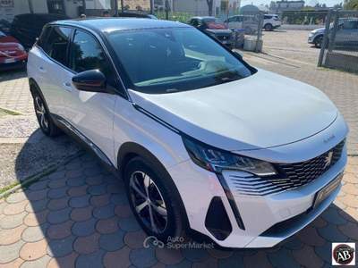 Peugeot 3008 BlueHDi 130 EAT8 S&S GT Line Bianco usata Latina