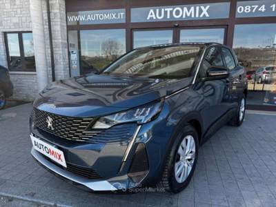 Peugeot 3008 1.5 bluehdi Active Pack s&s 130cv Blu/Azzurro usata Campobasso