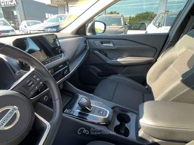 Nissan Qashqai Qashqai  1.3 mhev Bussin.2wd 158cv xtronic Nero usata Buja