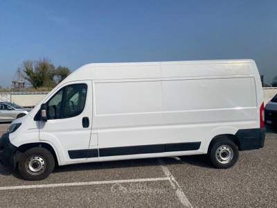 Fiat Ducato 2.3 140Cv PASSOLUNGO/T.ALTO Cargo Bianco usata Fiumicino
